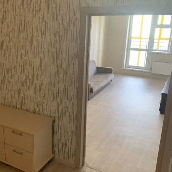 Сдается 1-комнатная квартира, 46 м²