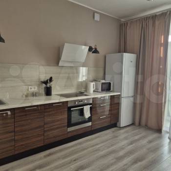 Сдается 1-комнатная квартира, 41 м²