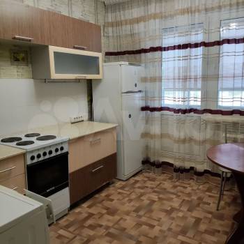Сдается 1-комнатная квартира, 35 м²