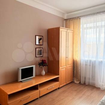 Сдается 1-комнатная квартира, 32 м²