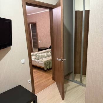 Сдается 1-комнатная квартира, 54 м²