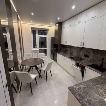 Сдается 2-х комнатная квартира, 71 м²