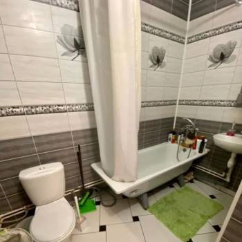 Сдается 1-комнатная квартира, 42 м²