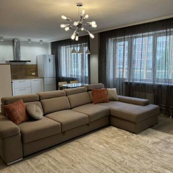 Сдается 2-х комнатная квартира, 87,2 м²