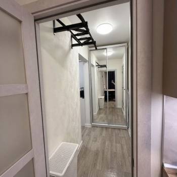Продается 1-комнатная квартира, 40,5 м²