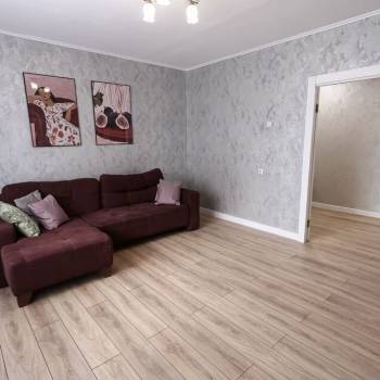 Сдается 1-комнатная квартира, 40,4 м²