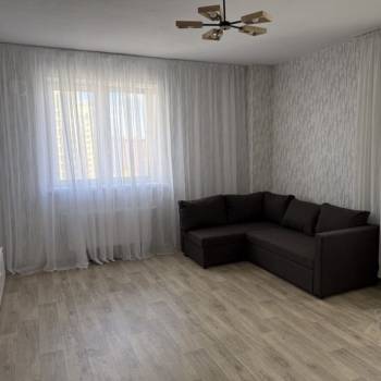 Сдается 2-х комнатная квартира, 65 м²