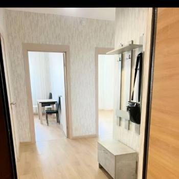 Сдается 2-х комнатная квартира, 65 м²