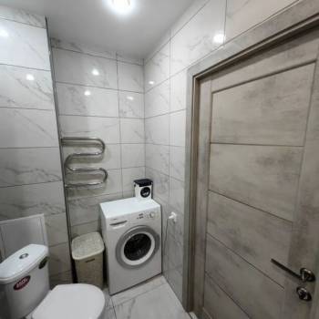 Продается 1-комнатная квартира, 36 м²