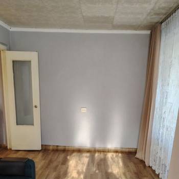 Продается 1-комнатная квартира, 35 м²