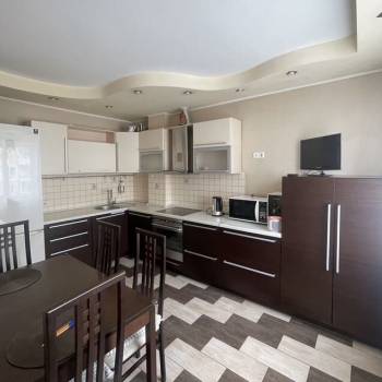 Продается 3-х комнатная квартира, 66,3 м²