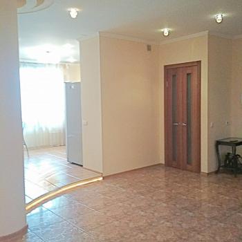 Сдается 2-х комнатная квартира, 91 м²