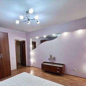 Сдается 2-х комнатная квартира, 91 м²