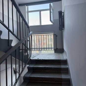 Продается 3-х комнатная квартира, 59 м²