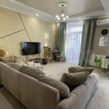 Продается 1-комнатная квартира, 59 м²