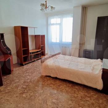 Сдается 1-комнатная квартира, 41 м²