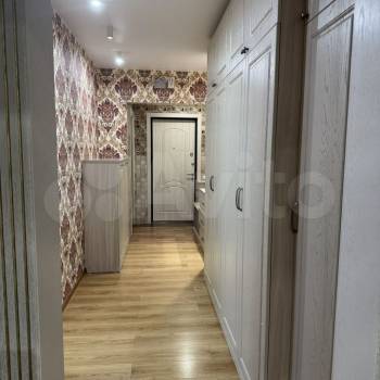 Сдается Многокомнатная квартира, 60,9 м²