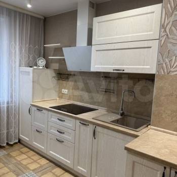 Сдается Многокомнатная квартира, 60,9 м²