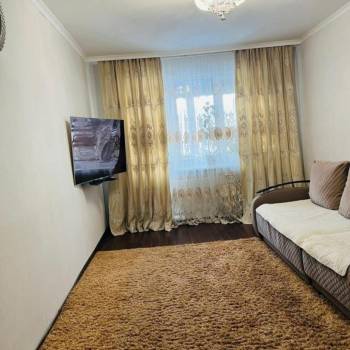 Сдается Многокомнатная квартира, 64 м²