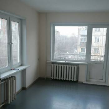 Продается 1-комнатная квартира, 32 м²