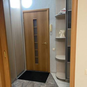 Сдается 1-комнатная квартира, 42 м²