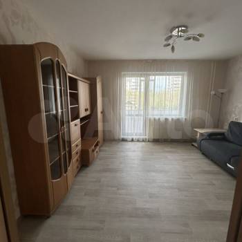 Сдается 1-комнатная квартира, 40,8 м²