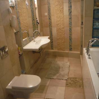 Сдается Многокомнатная квартира, 80 м²