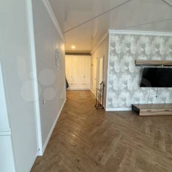 Сдается Многокомнатная квартира, 102 м²