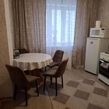 Продается 1-комнатная квартира, 40,2 м²