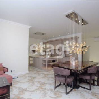 Продается 3-х комнатная квартира, 120 м²