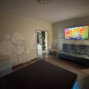 Сдается 1-комнатная квартира, 43 м²