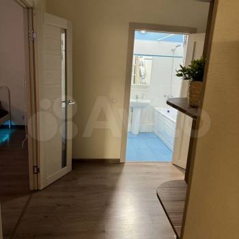 Сдается 1-комнатная квартира, 43 м²