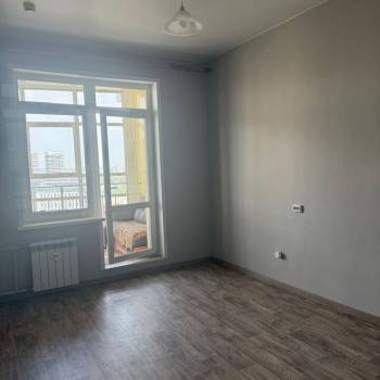 Сдается 2-х комнатная квартира, 77 м²