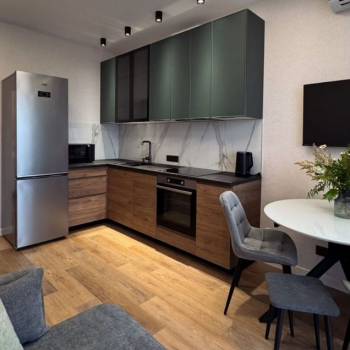 Сдается 1-комнатная квартира, 418 м²