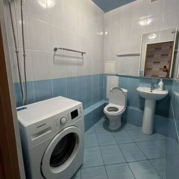 Сдается Многокомнатная квартира, 85 м²