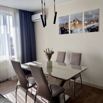 Сдается 2-х комнатная квартира, 60 м²