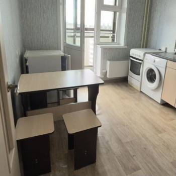 Сдается 1-комнатная квартира, 41 м²