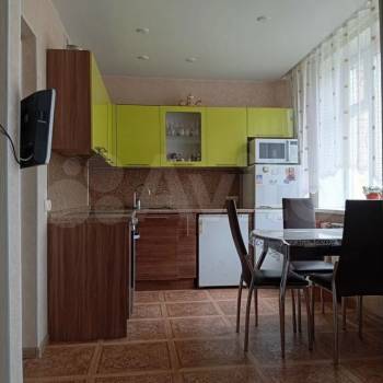 Продается 2-х комнатная квартира, 58,2 м²