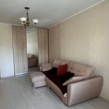 Сдается 1-комнатная квартира, 47,8 м²