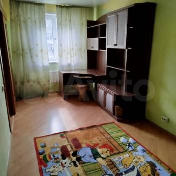 Сдается Многокомнатная квартира, 64 м²
