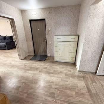Сдается Многокомнатная квартира, 83 м²