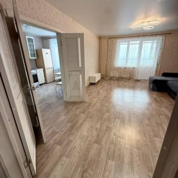 Сдается Многокомнатная квартира, 83 м²
