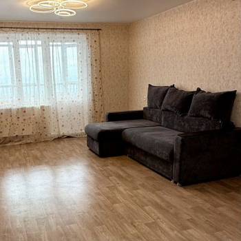 Сдается Многокомнатная квартира, 83 м²