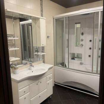 Сдается 2-х комнатная квартира, 68 м²