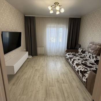 Сдается 1-комнатная квартира, 39,7 м²