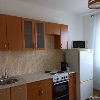 Сдается 1-комнатная квартира, 41 м²