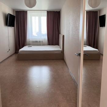 Сдается 1-комнатная квартира, 42 м²