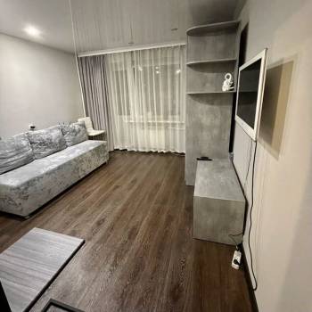 Сдается 1-комнатная квартира, 35 м²