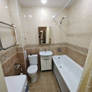 Сдается 1-комнатная квартира, 40 м²