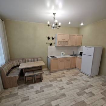 Сдается 1-комнатная квартира, 40 м²